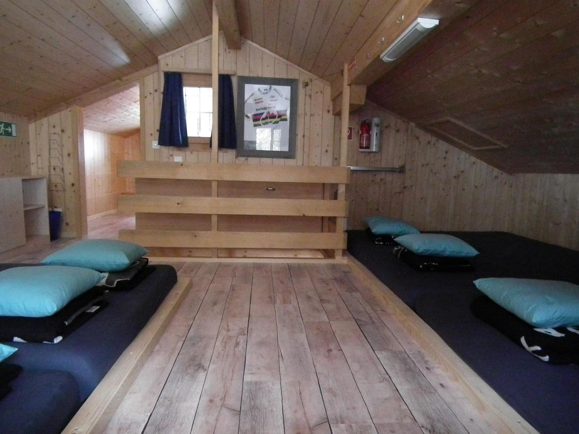 Alpenlodge Willigen Extérieur photo